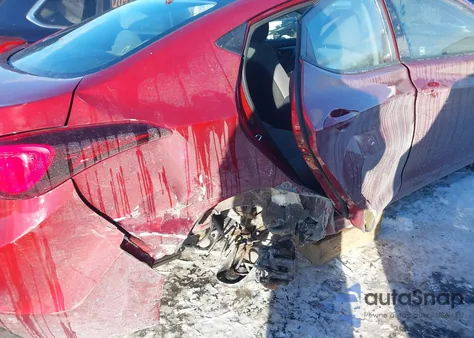 2014 Hyundai Elantra Se z USA, uszkodzony, nr VIN 5NPDH4AE4EH543888